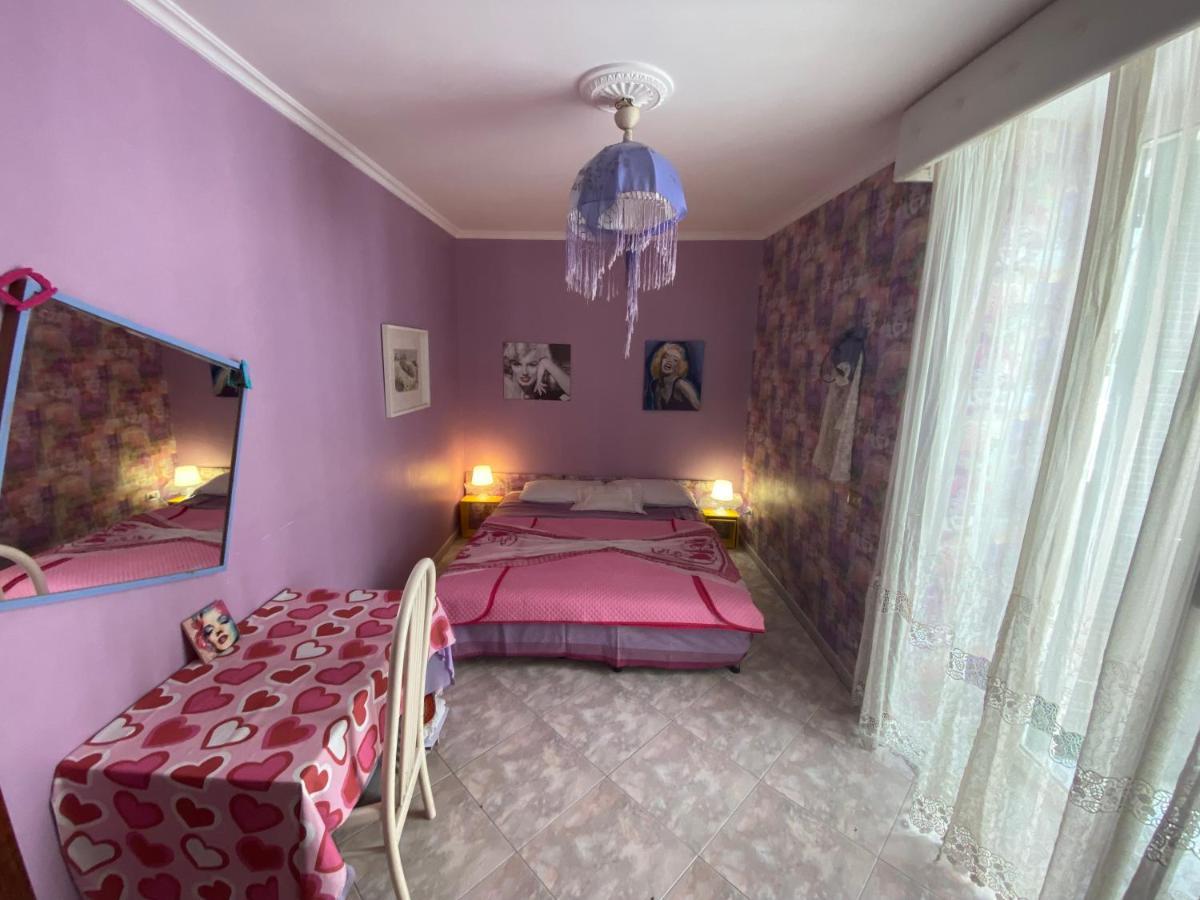 Ferienwohnung Casa Kamalei, Tra Plebiscito E Lungomare Neapel Exterior foto